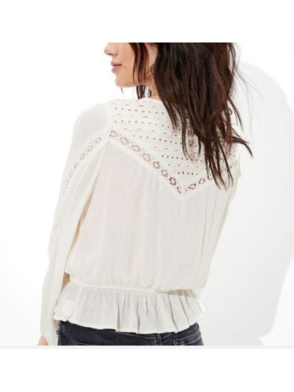 Women's American Eagle Off-White Eyelet Ruffle Gauzy Boho Peasant Blouse L - Picture 2 of 12